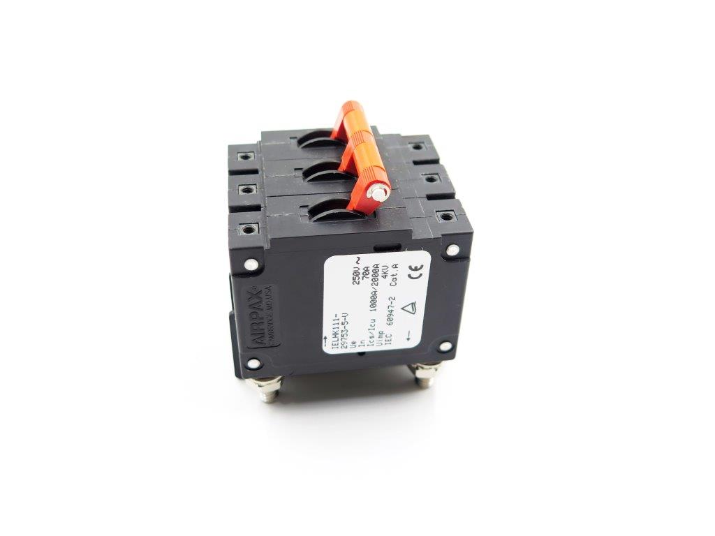 BREAKER, CIRCUIT (70A)