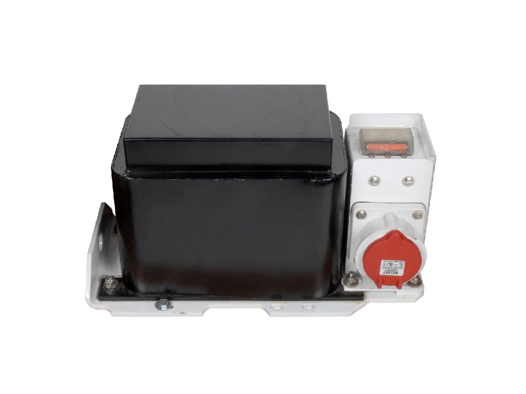 KIT, TRANSFORMER WITH CB
